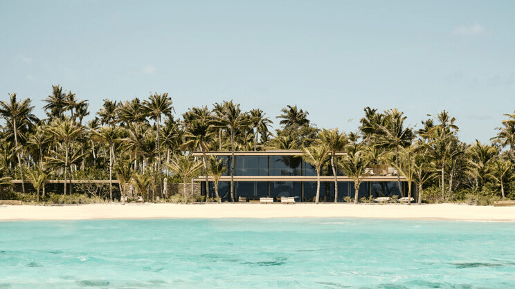 Patina Maldives, Fari Islands